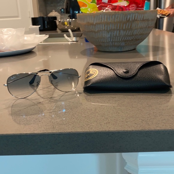 Ray-Ban Aviator Sunglasses
